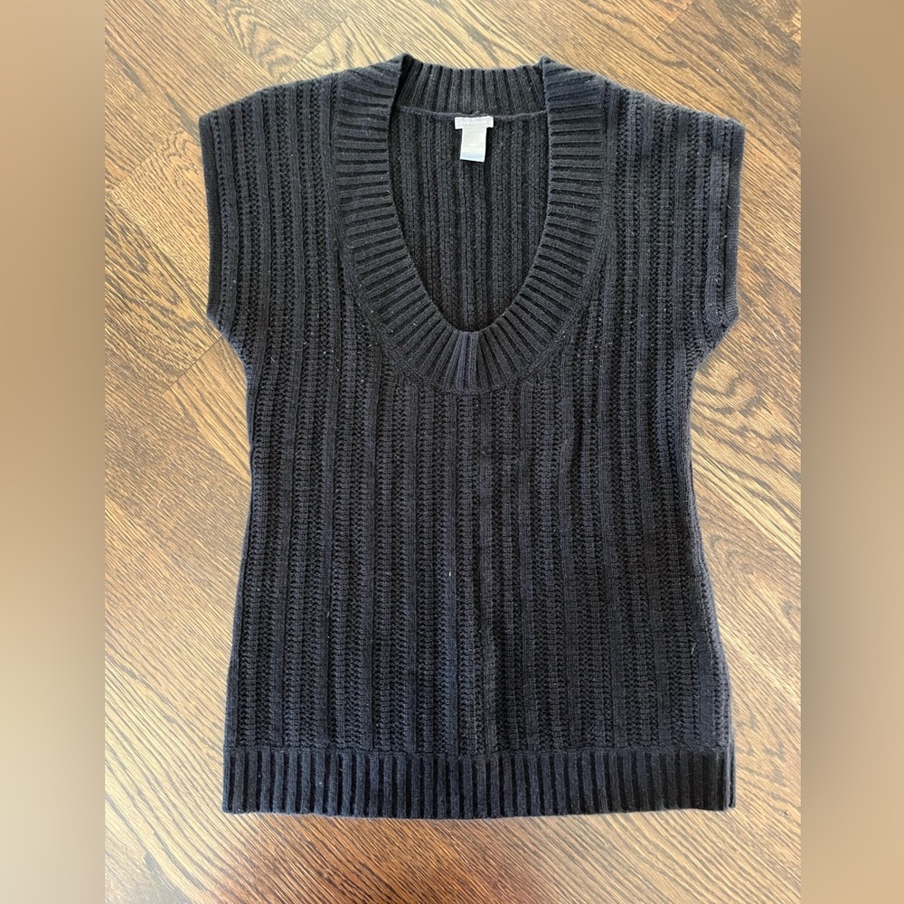 Ann Taylor medium Black V-Neck Sweater vest knit sweater
